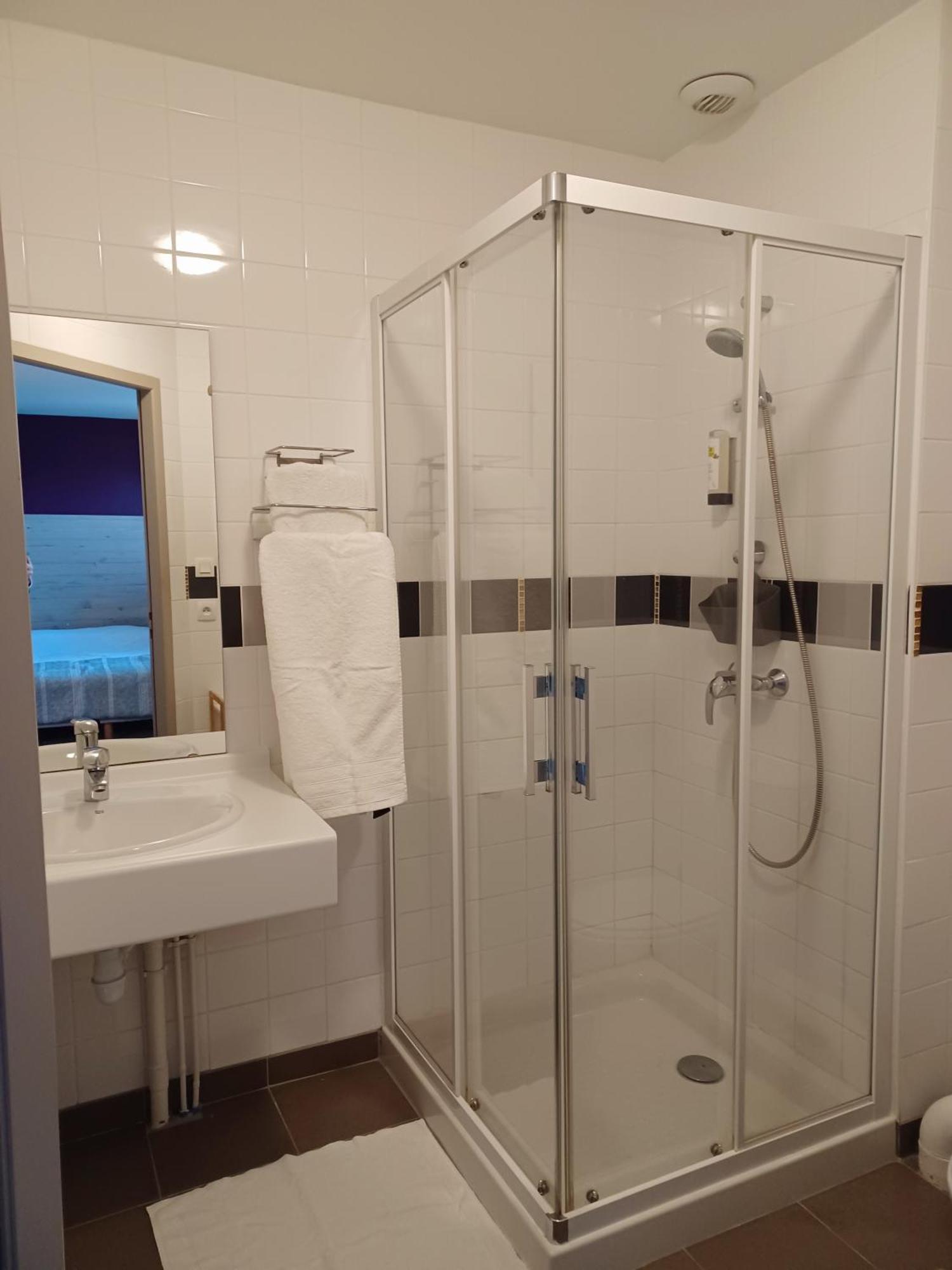 Auberge La Peniche Pierrefitte-sur-Loire Экстерьер фото